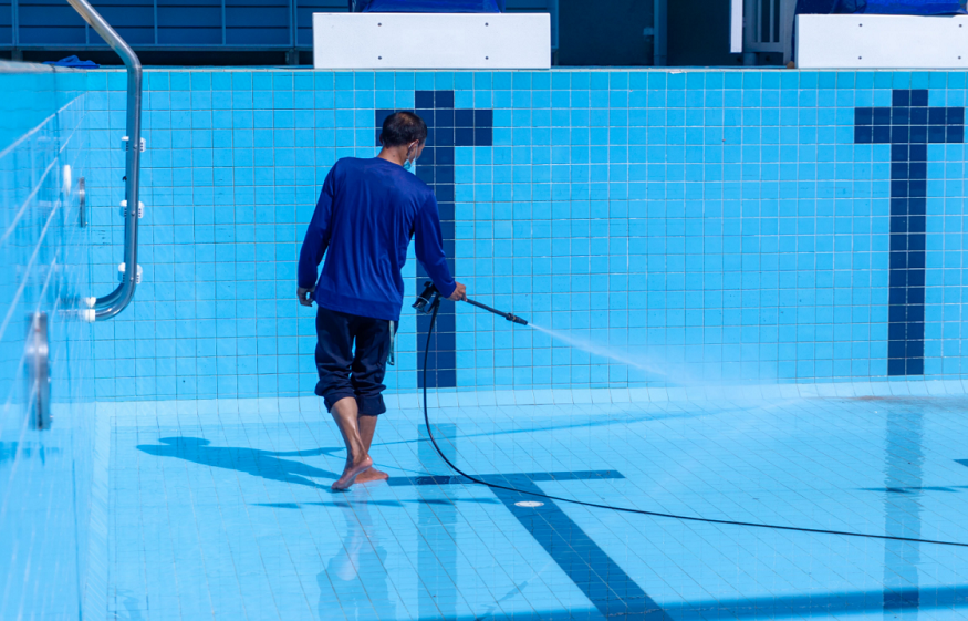 Hiring a Pool Contractor